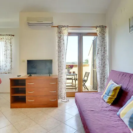 Ulika Apartman *
